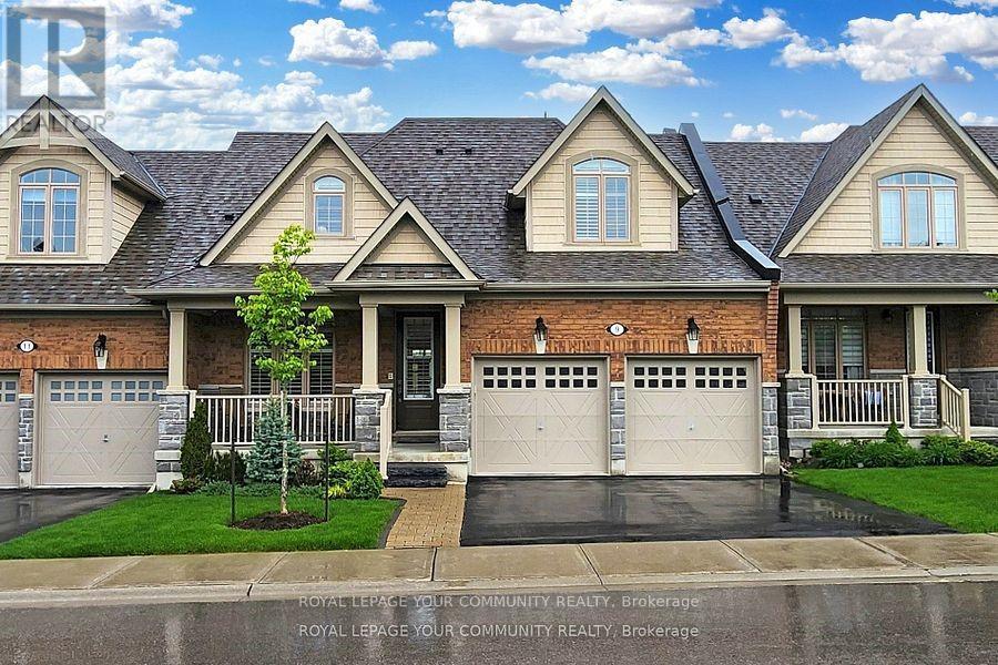 9 Bill Knowles St, Uxbridge, ON L9P 0E5