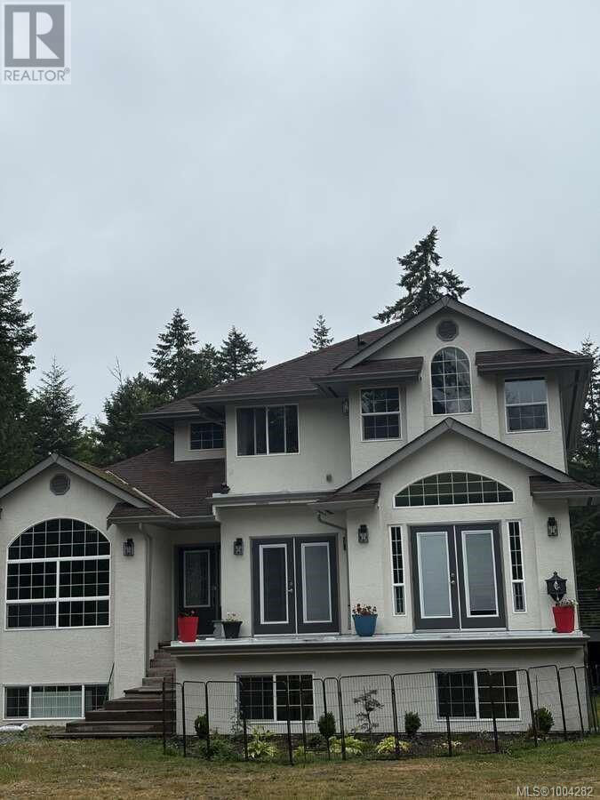 3700 River Rd, North Cowichan, BC V0R 1K4