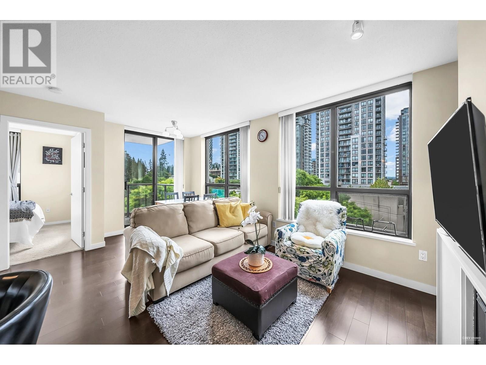 2982 Burlington Drive Unit 609, Coquitlam, BC V3B 0B3