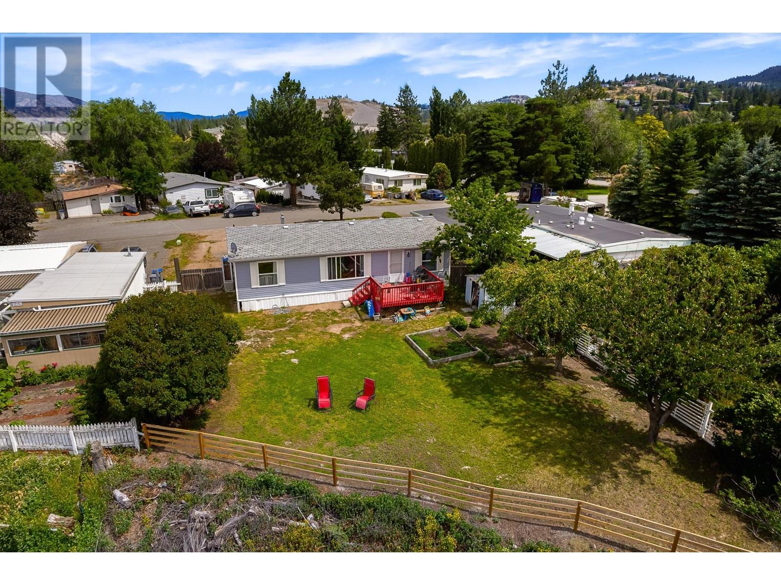 779 Klahanie Dr, Kamloops, BC V2C 5R1