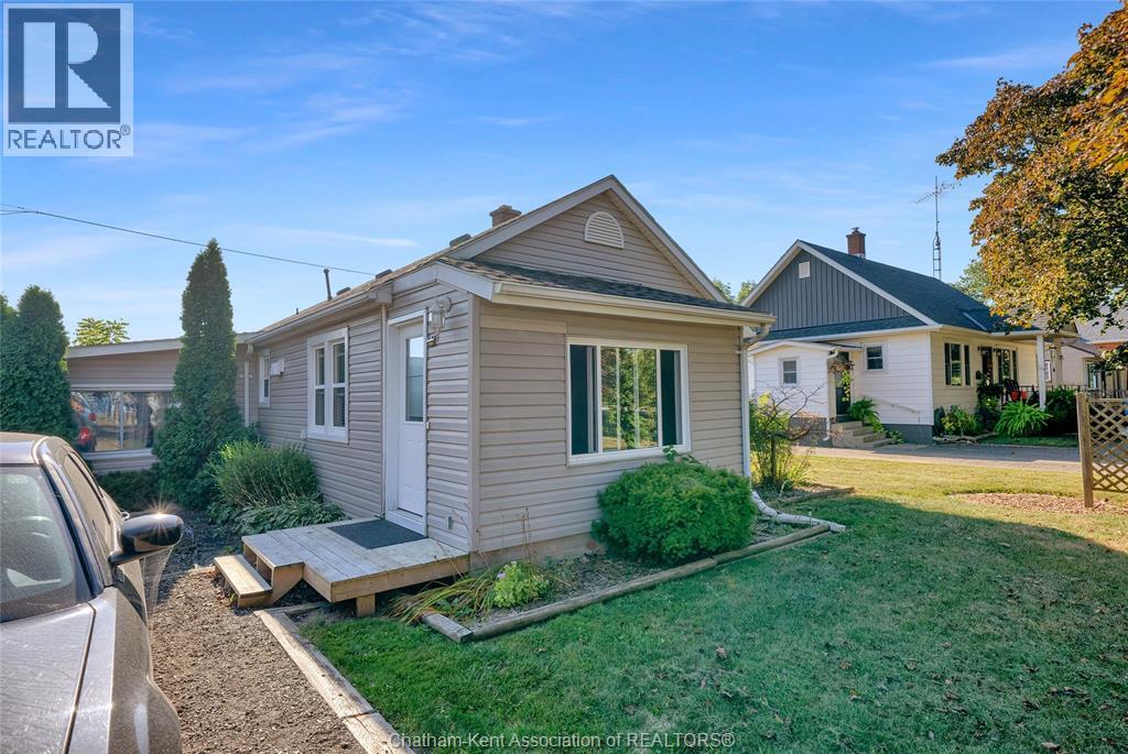 9186 Talbot Trl, Chatham-Kent, ON N0P 1A0
