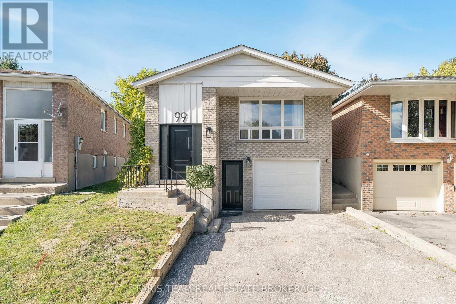 99 Fred Cook Dr, Bradford West Gwillimbury, ON L3Z 1V1