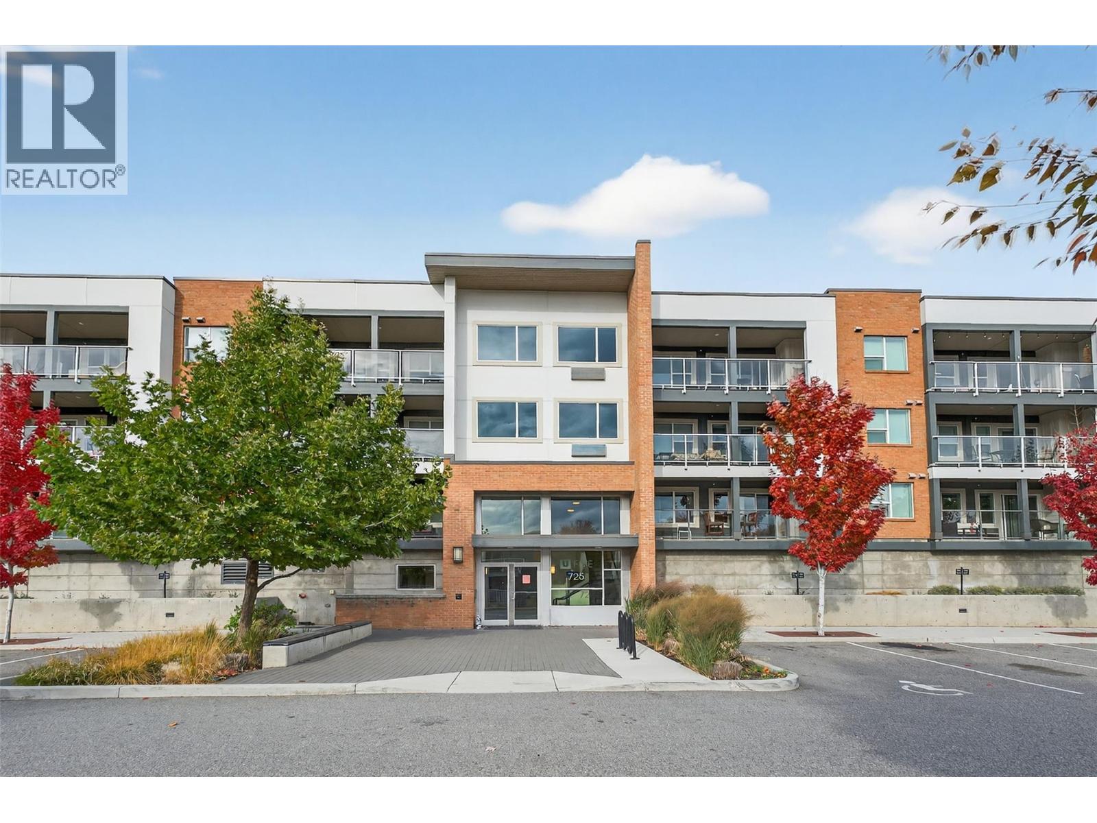 725 Academy Way Unit 222, Kelowna, BC V1V 3A4