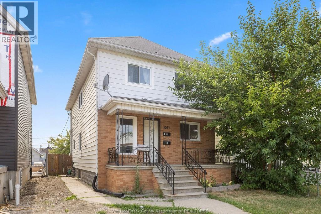 1091 Marion Ave, Windsor, ON N9A 2J3