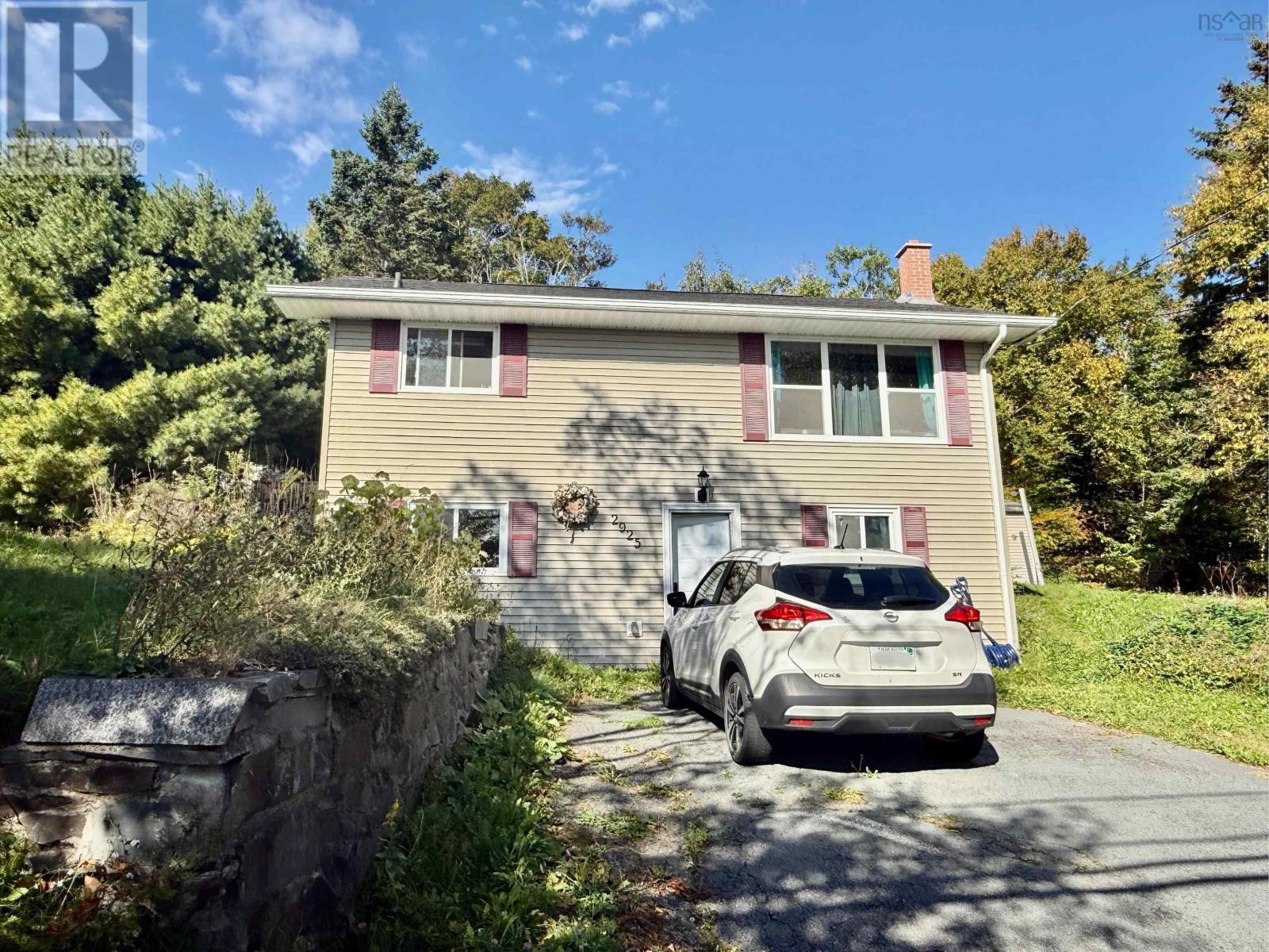 2925 Highway 7, Lake Echo, NS B3E 1A4