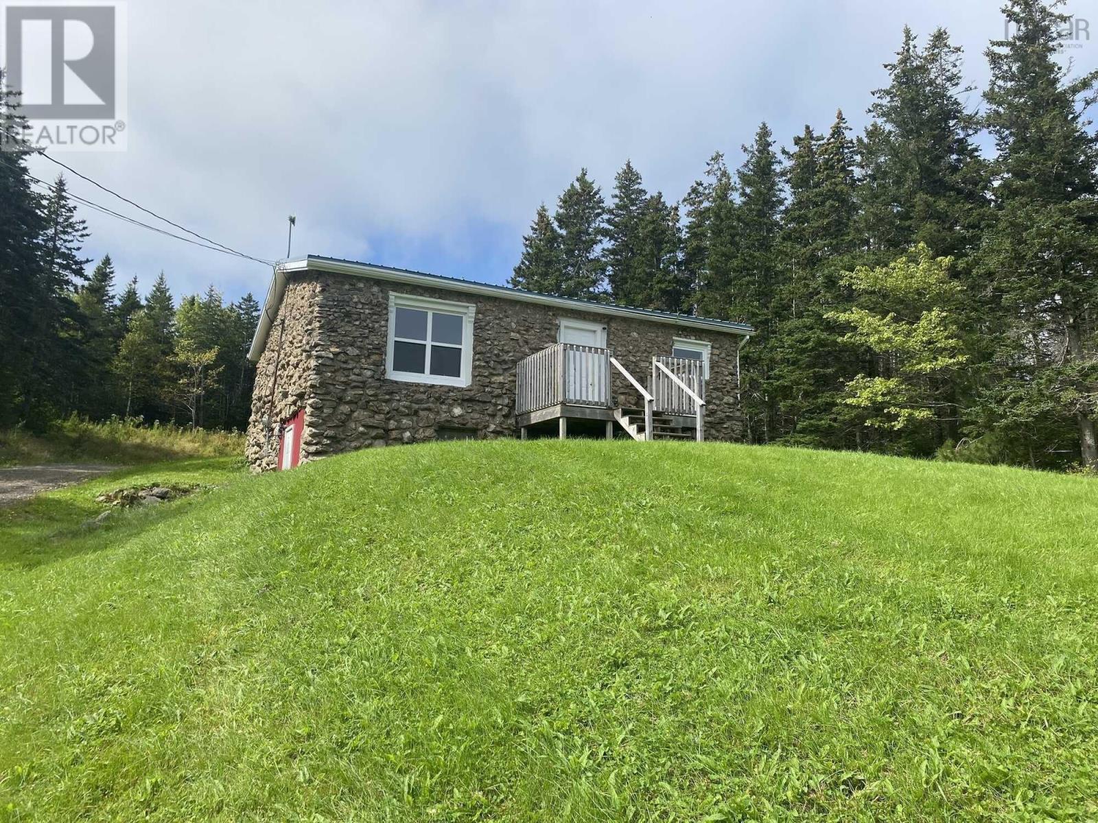 13628 Ns-4, Aulds Cove, NS B0H 1K0