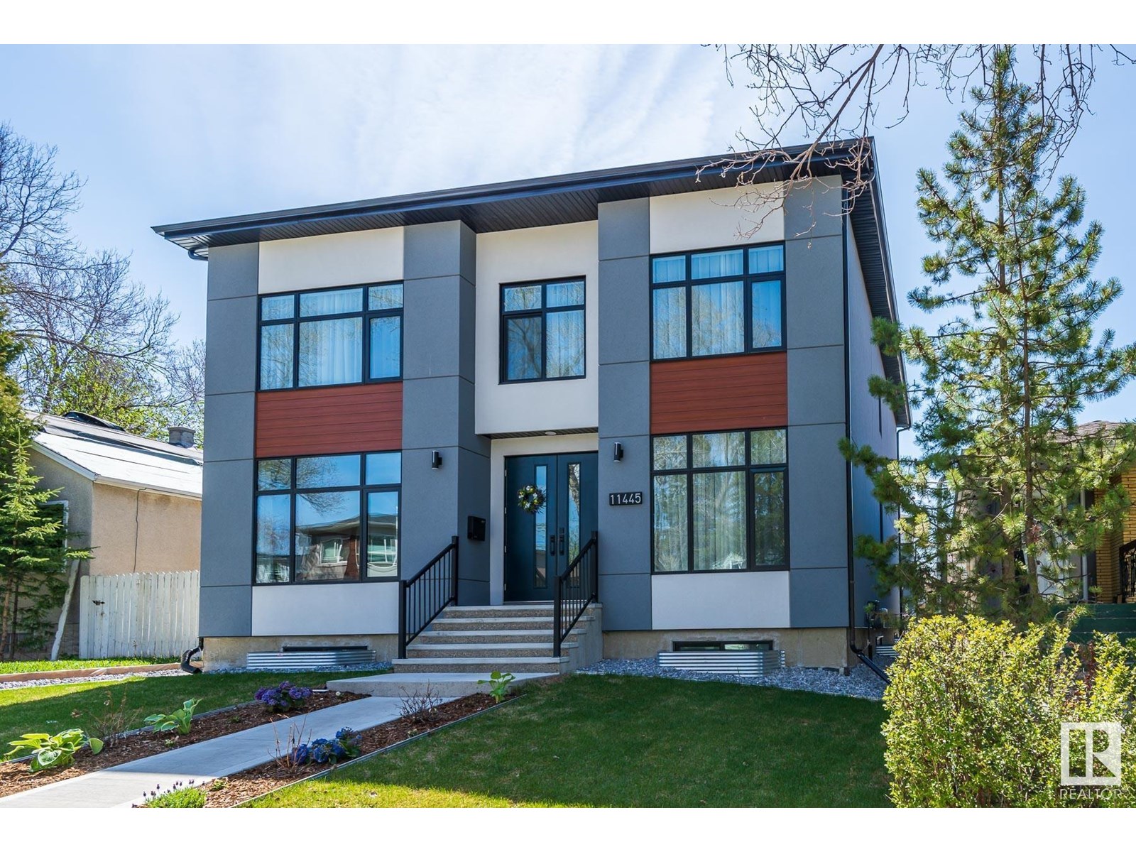 79 Av Nw Unit 11445, Edmonton, AB T6G 0P5