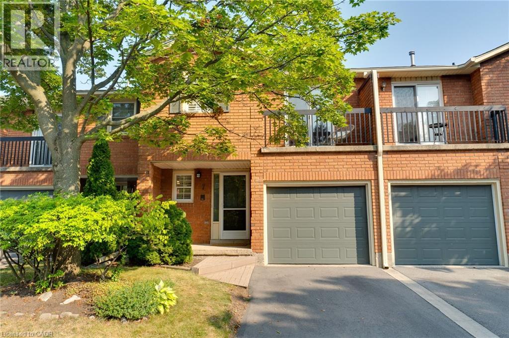 1205 Lambs Court Unit 7, Burlington, ON L7S 2G4