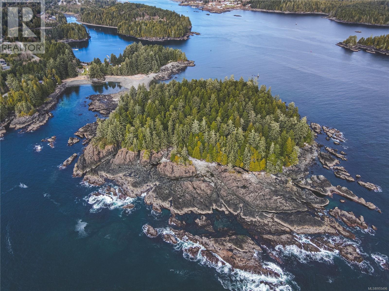 0 Francis Is, Ucluelet, BC V0R 3A0