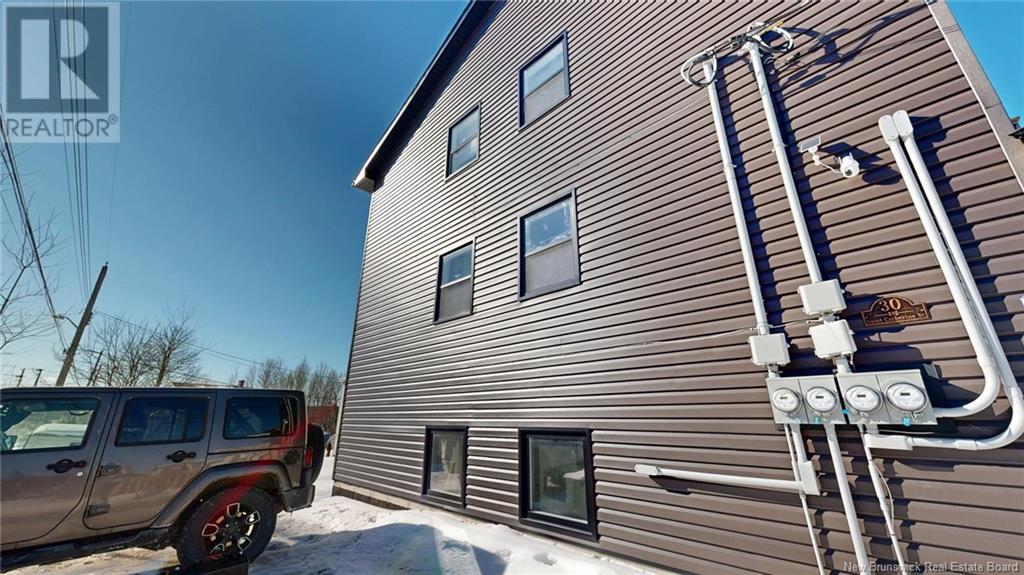 30 St Catherine St, Saint John, NB E2J 2J2