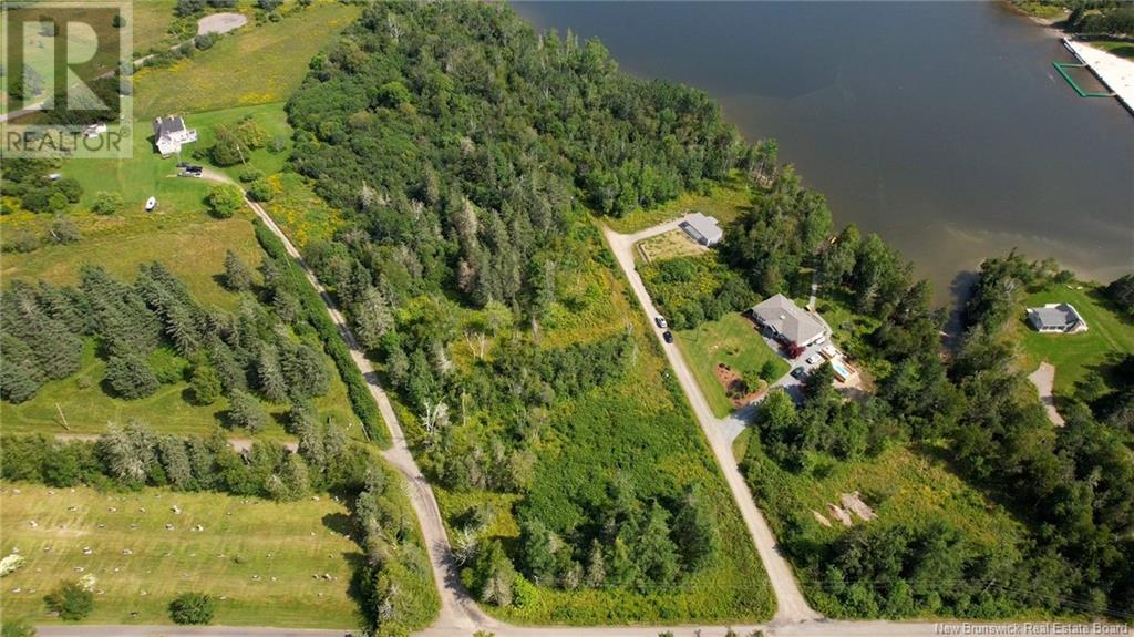9 Quoddy Shores Dr, Saint Andrews, NB E5B 3T7