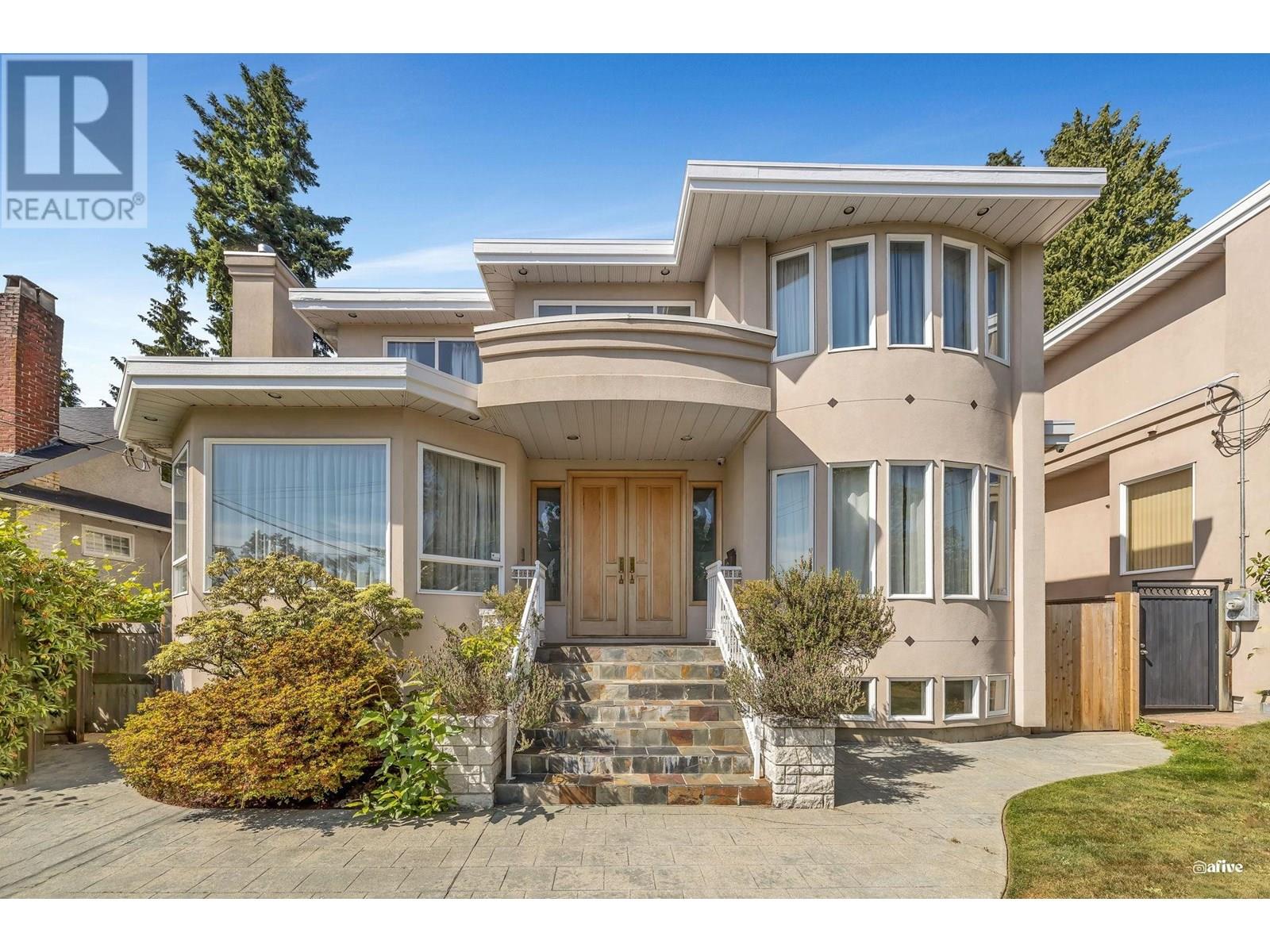 1463 W 57th St, Vancouver, BC V6P 1T1