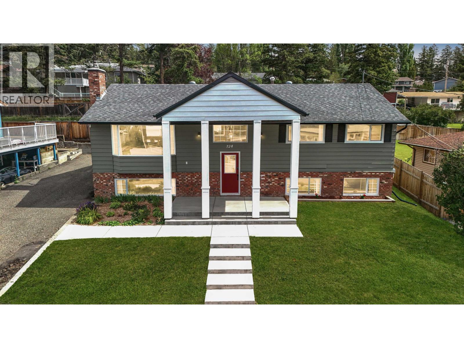 724 Pigeon Dr, Williams Lake, BC V2G 2B3