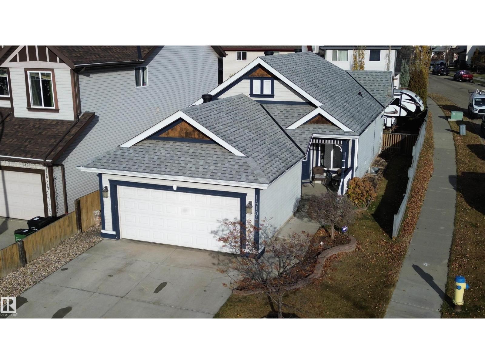 148 Av Nw Unit 14104, Edmonton, AB T6V 0A7
