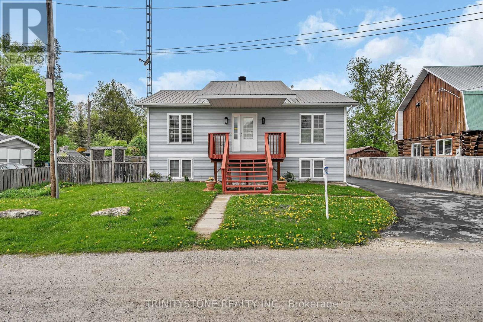 118 Bay St, Drummondnorth Elmsley, ON K7C 4K9