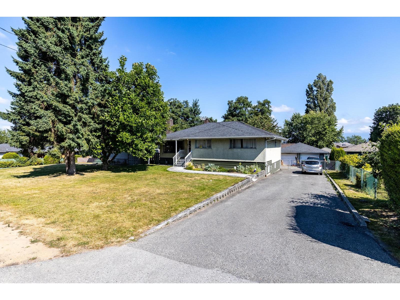 111 Avenue Unit 13759, Surrey, BC V3R 2C1