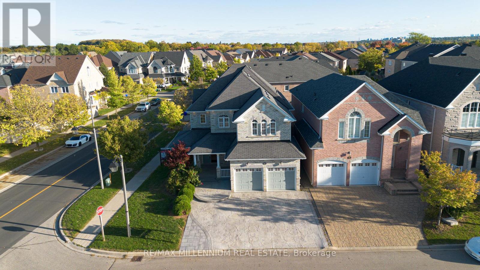 1 Bracknell Ave, Markham, ON L6C 0B2