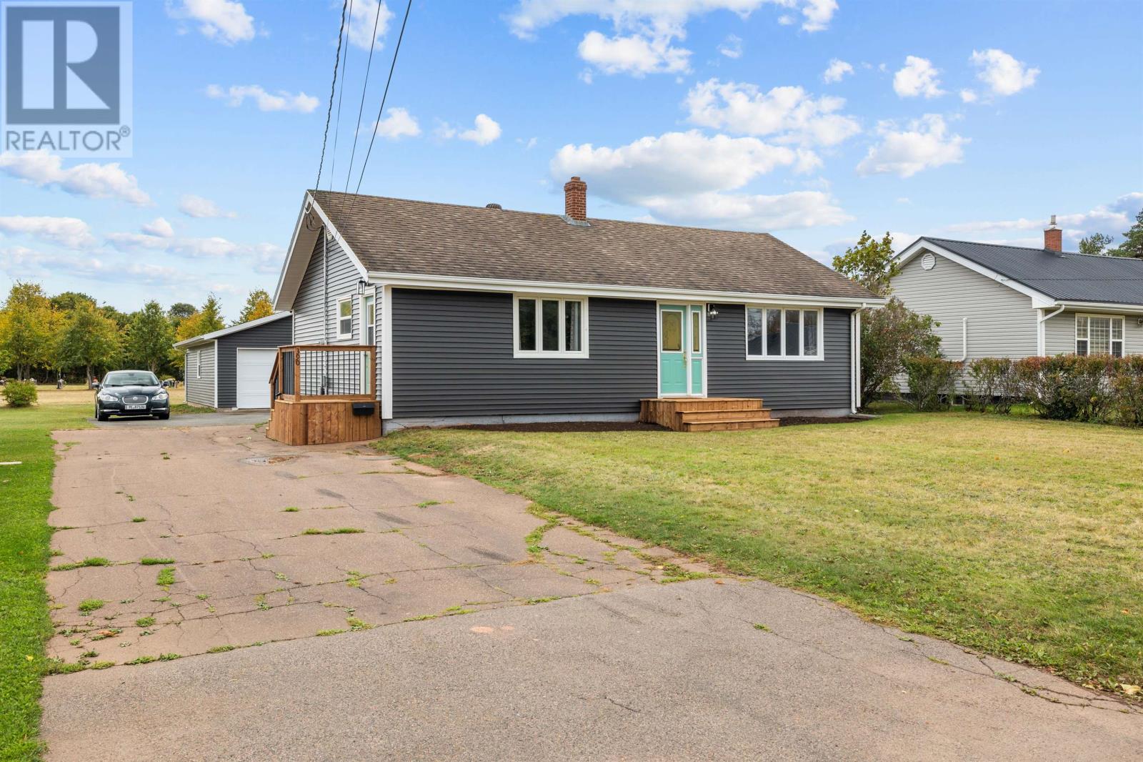 390 Highland Ave, Summerside, PE C1N 2M3