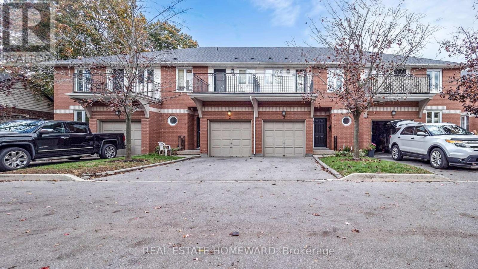 3 476 Walkers Line, Burlington, ON L7N 2E2