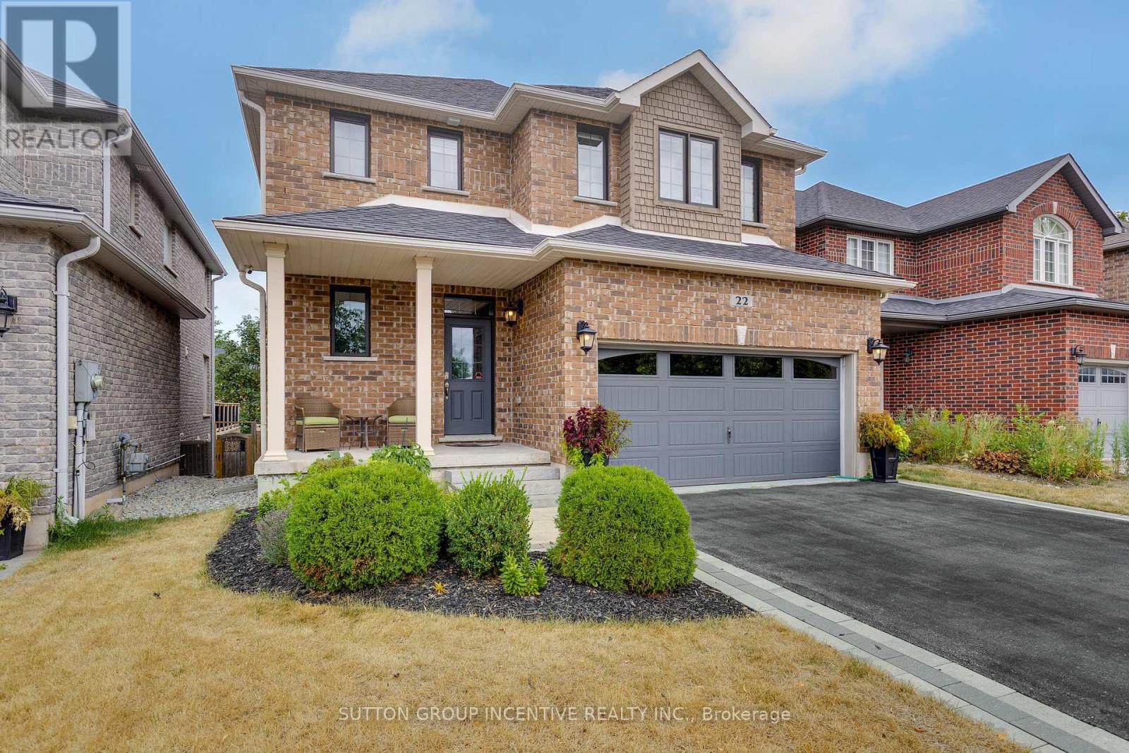 22 Britannic Ln, Barrie, ON L4M 0C4