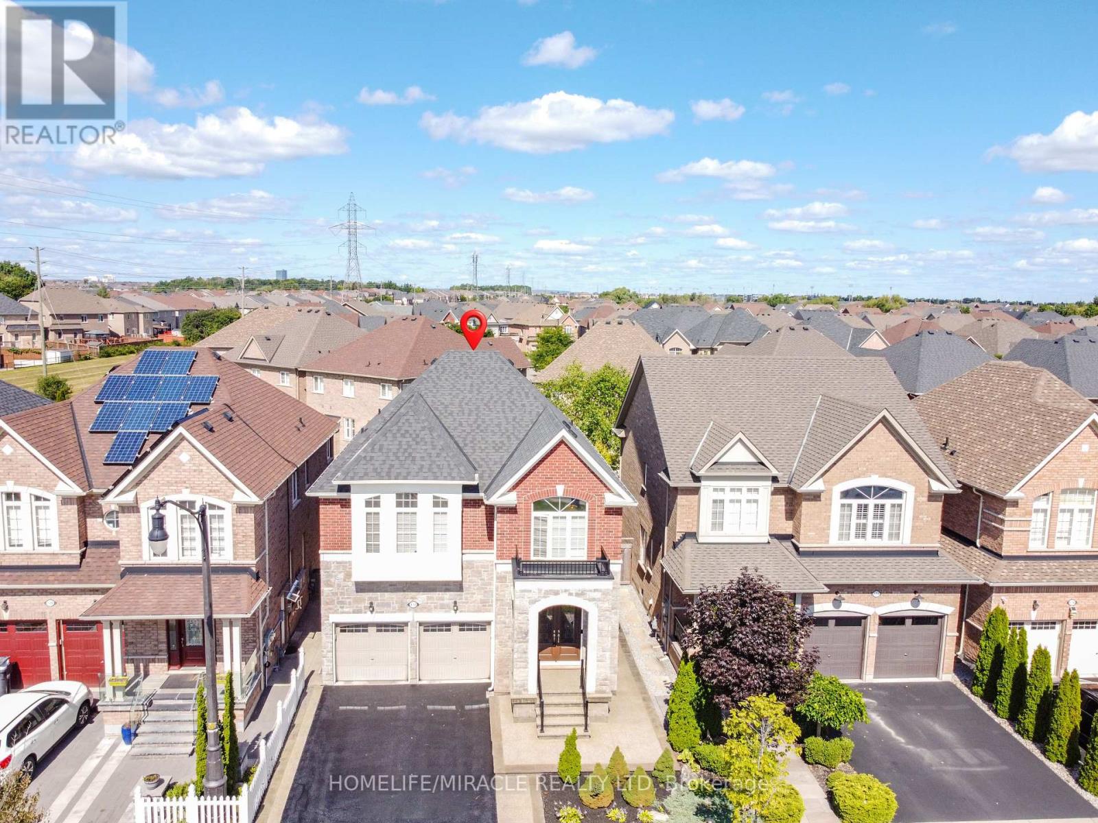 122 Bonnie Braes Dr, Brampton Credit Valley, ON L6Y 0W7