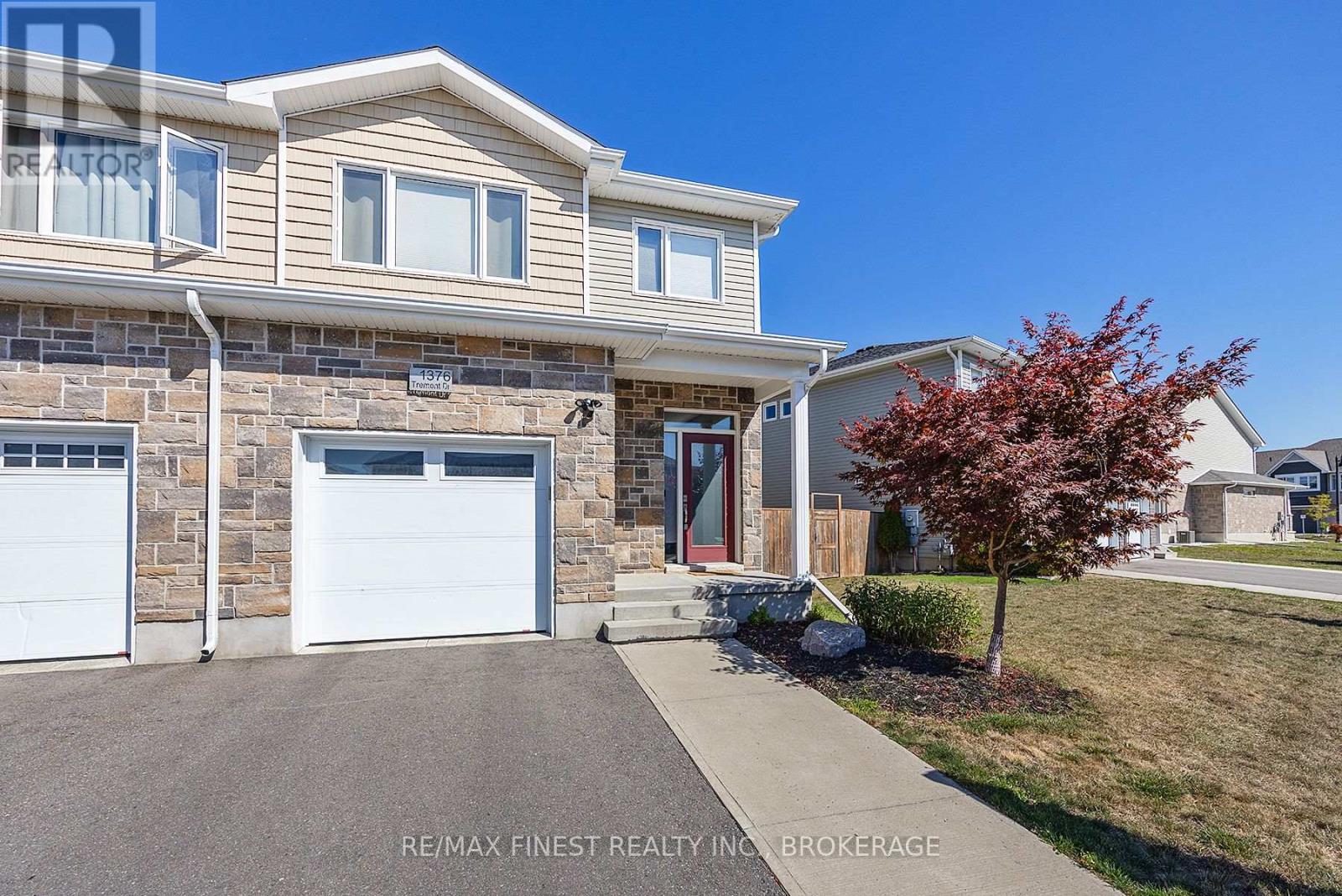 1376 Tremont Dr, Kingston, ON K7P 0M6