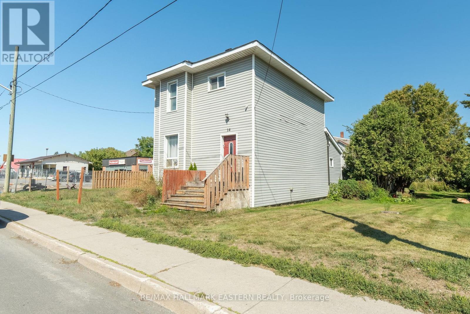 14 Ottawa St W, Havelock-Belmont-Methuen, ON K0L 1Z0
