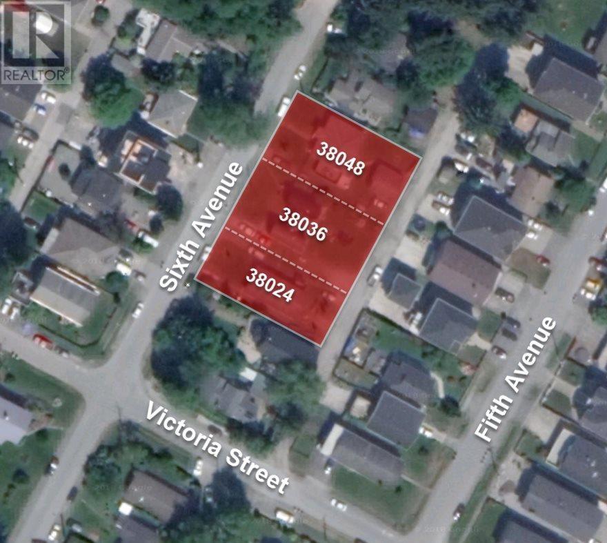 38024 Sixth Ave, Squamish, BC V0N 3G0