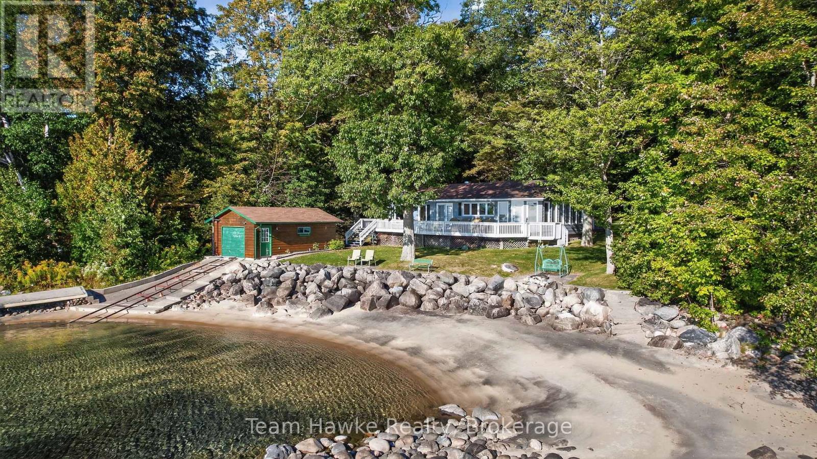 2082 Tiny Beaches Rd N, Tiny, ON L9M 0H6