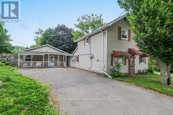 10 Givins St, Woodstock, ON N4S 5Y7