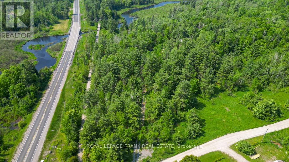 4 Wolf Lake Rd, Madoc, ON K0K 1Y0