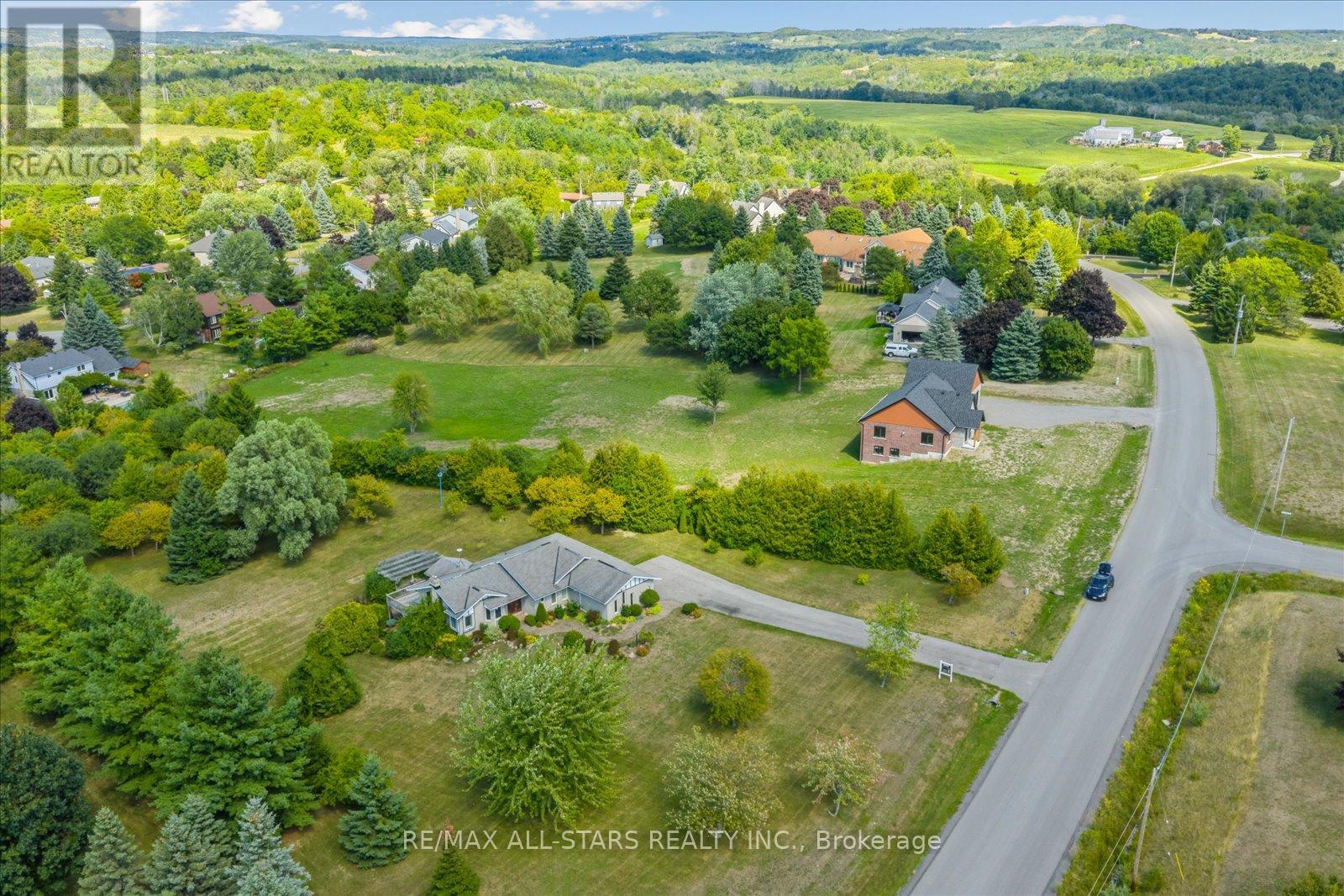 46 Forest Hill Dr, Hamilton Township, ON K9A 0W4
