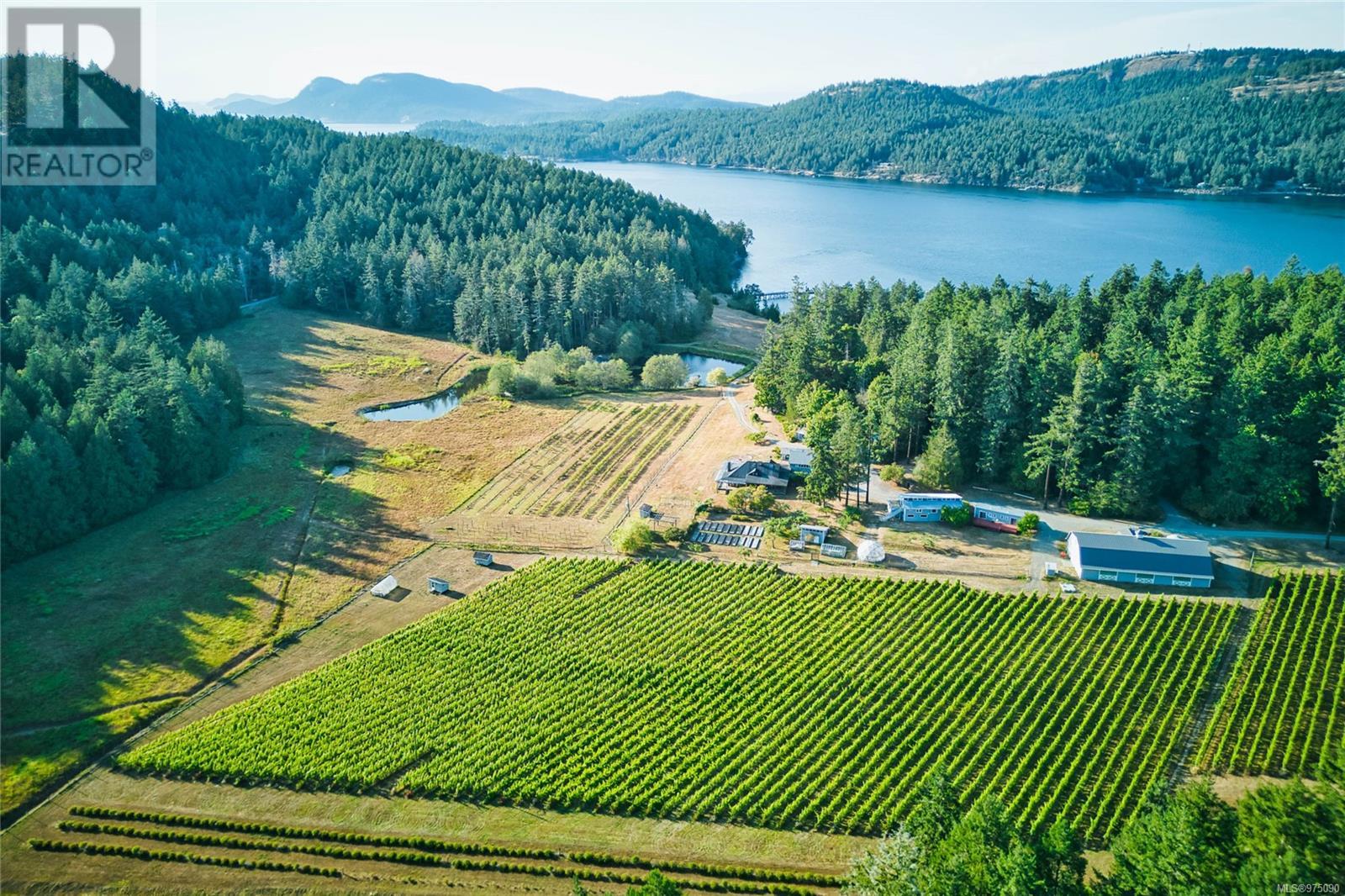 3200 Clam Bay Rd, Pender Island, BC V0M 2M1