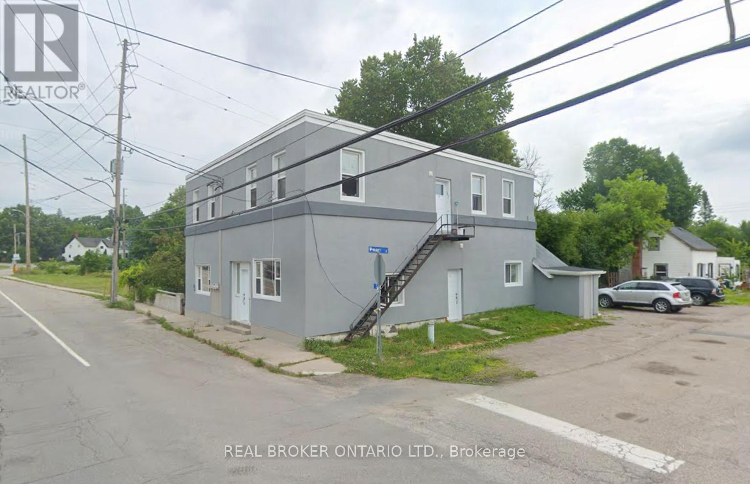 17 Main St W, Elizabethtown-Kitley, ON K0E 1M0