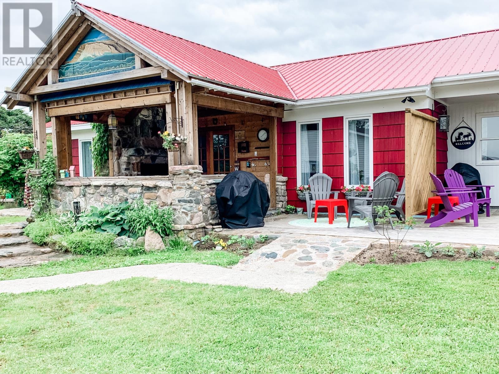 84 Pond Rd, Rocky Harbour, NL A0K 4N0