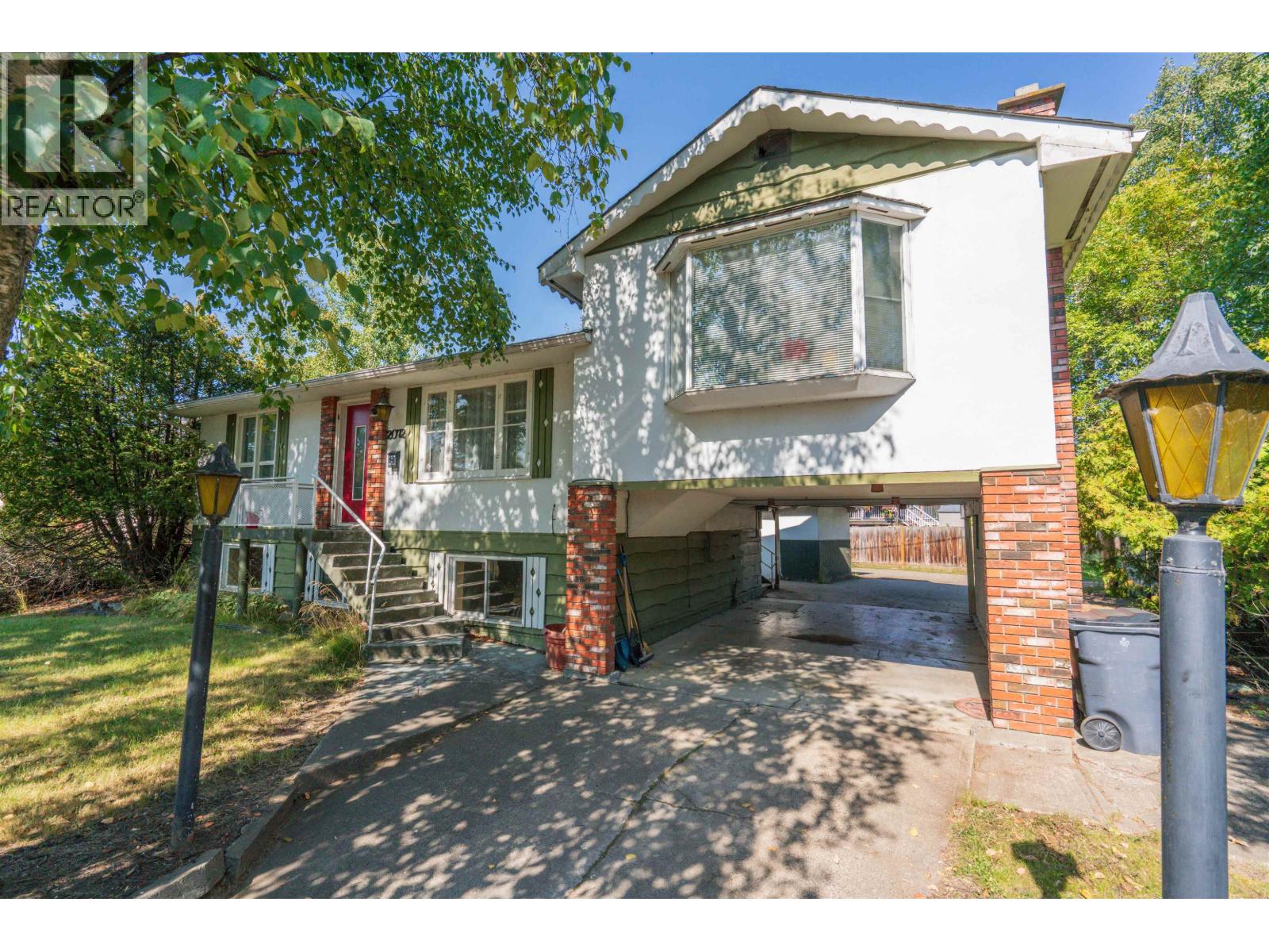 2072 4th Avenue, Prince George, BC V2M 1H9