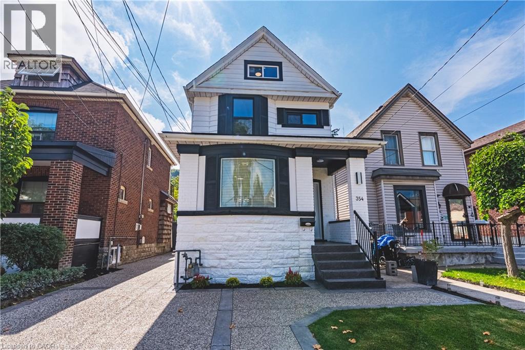 354 Cumberland Ave, Hamilton, ON L8M 2A2