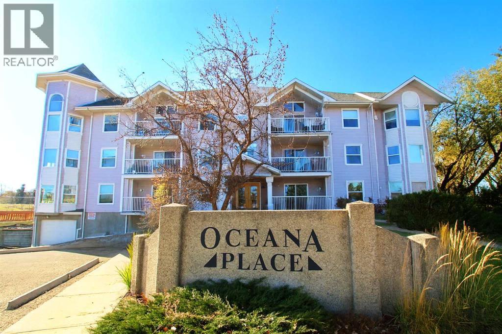 5435 Lakeshore Drive Unit 106, Sylvan Lake, AB T4S 1T2
