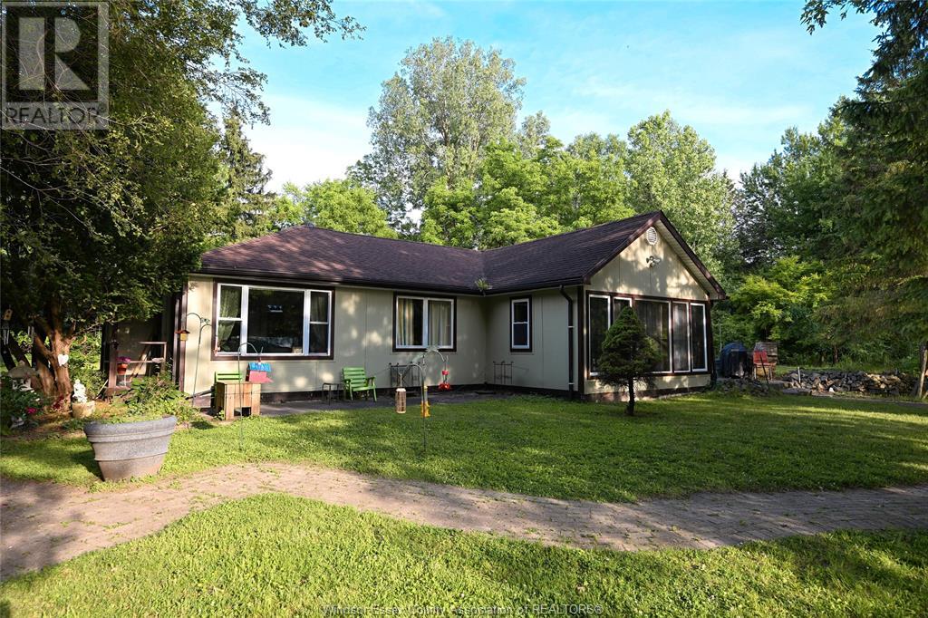 5530 Malden Rd, Windsor, ON N9E 3V9