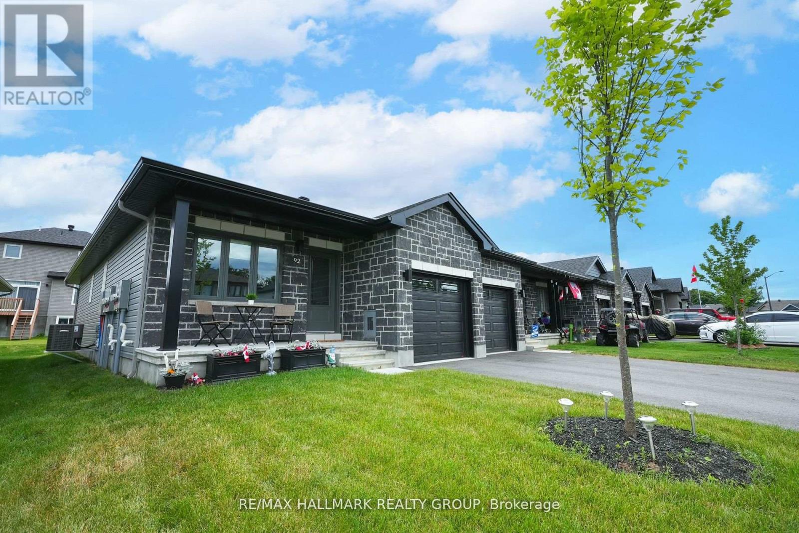 92 Seabert Dr, Arnprior, ON K7S 0K1