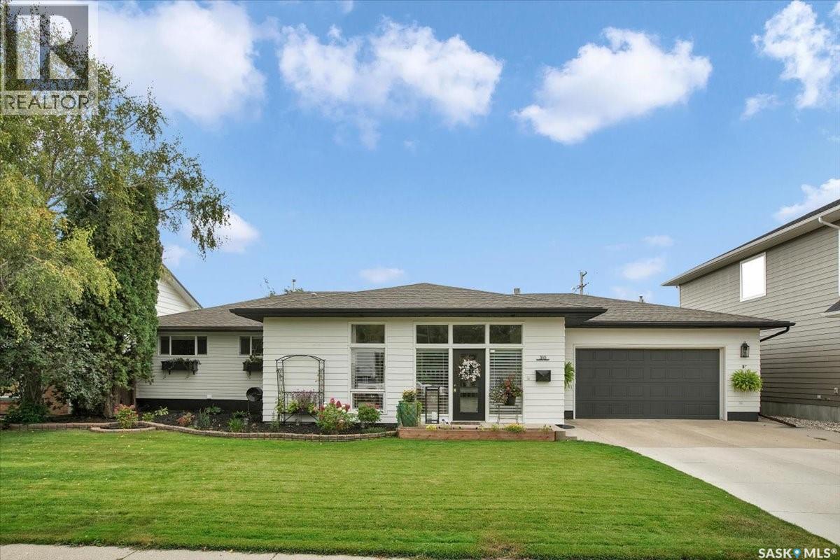 310 Willow St E, Saskatoon, SK S7J 0C6
