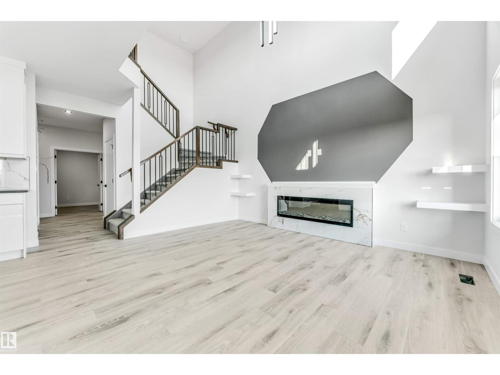 100 Eldridge Pt, St. Albert, AB T8N 8C4