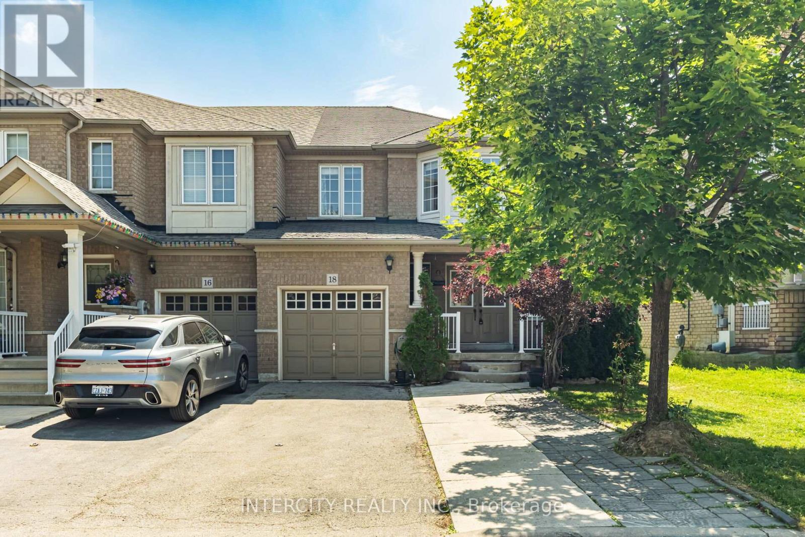 18 Snowshoe Ln, Brampton, ON L6R 0J1