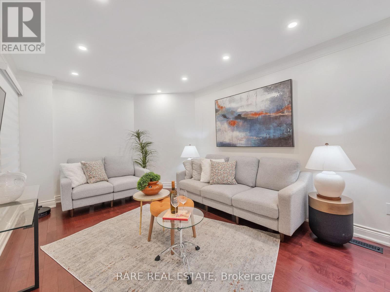 158 Borrows St, Vaughan, ON L4J 2W8