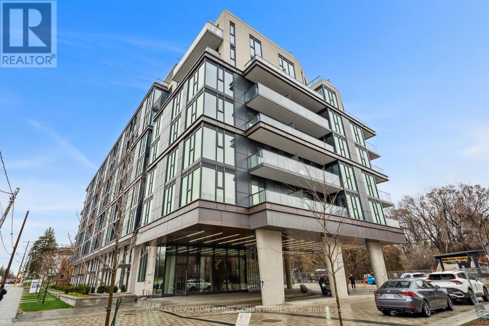 906 250 Lawrence Ave W, Toronto, ON M5M 1B1
