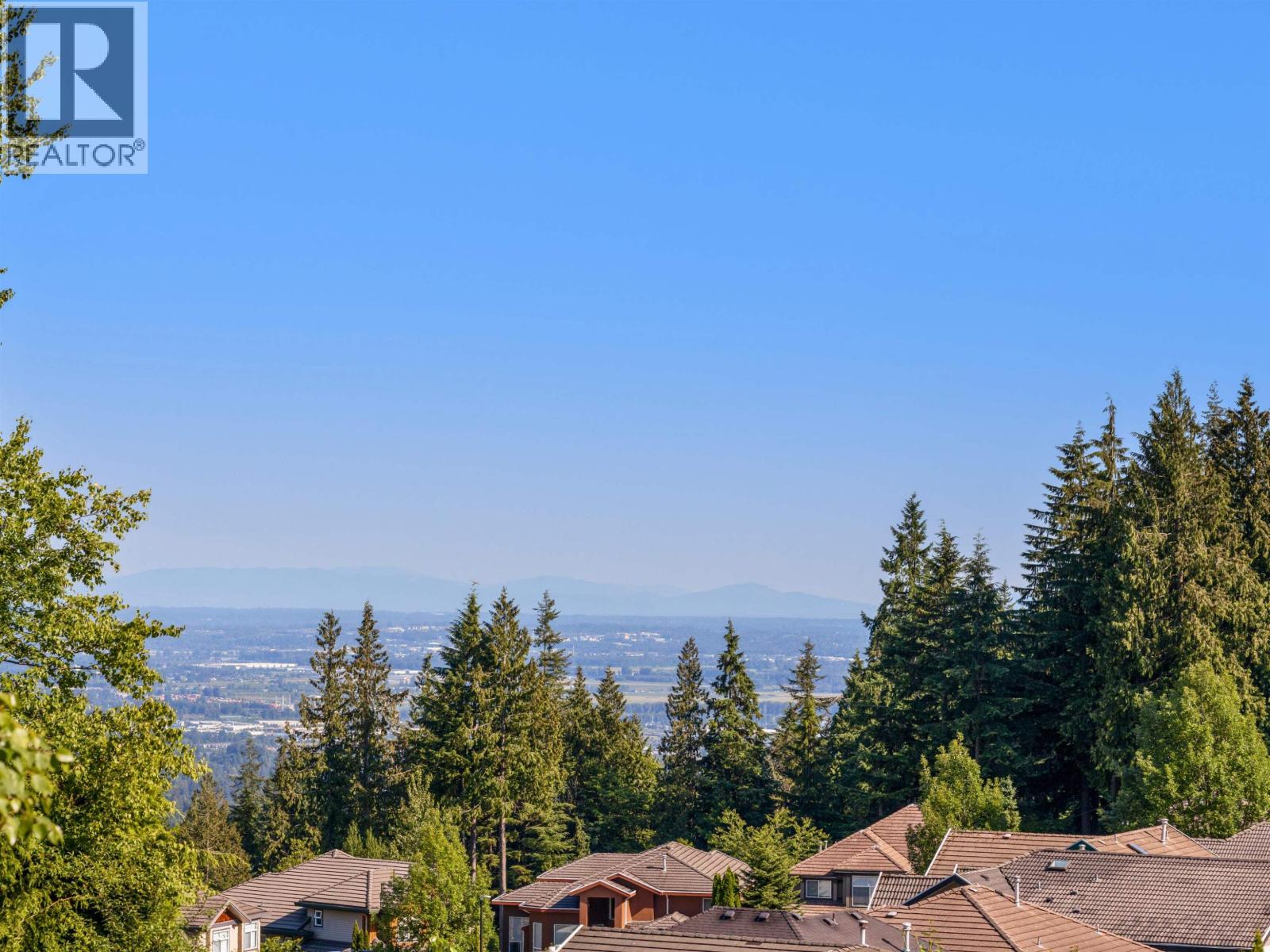2205 Parkway Blvd, Coquitlam, BC V3E 3P8