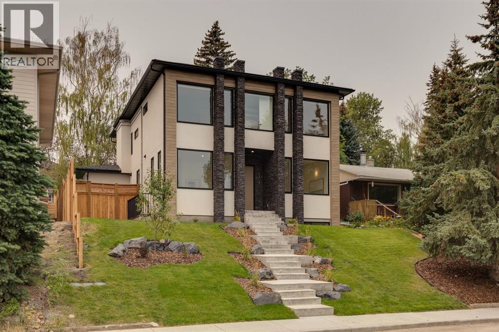 1307 Hamilton St NW, Calgary, AB T2N 3W8