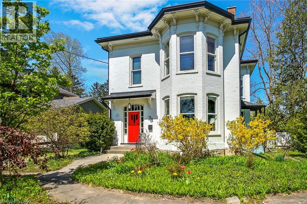 78 William St W, Waterloo, ON N2L 1J7