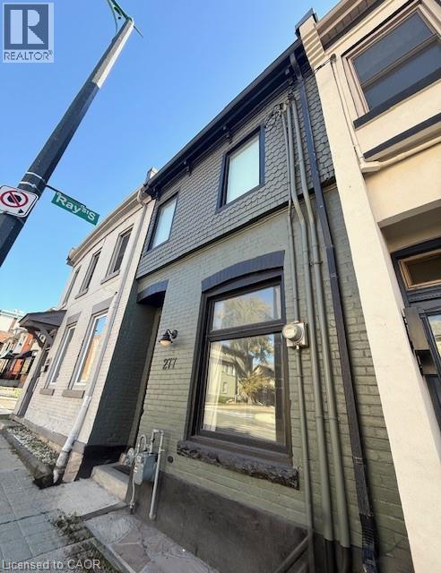 277 Main St W, Hamilton, ON L8P 1J7