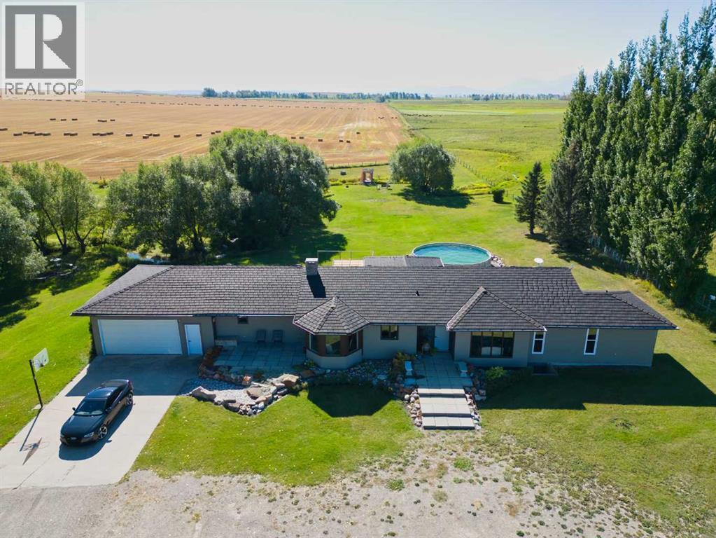 42082 Range Road 274, Hill Spring, AB T0K 1E0